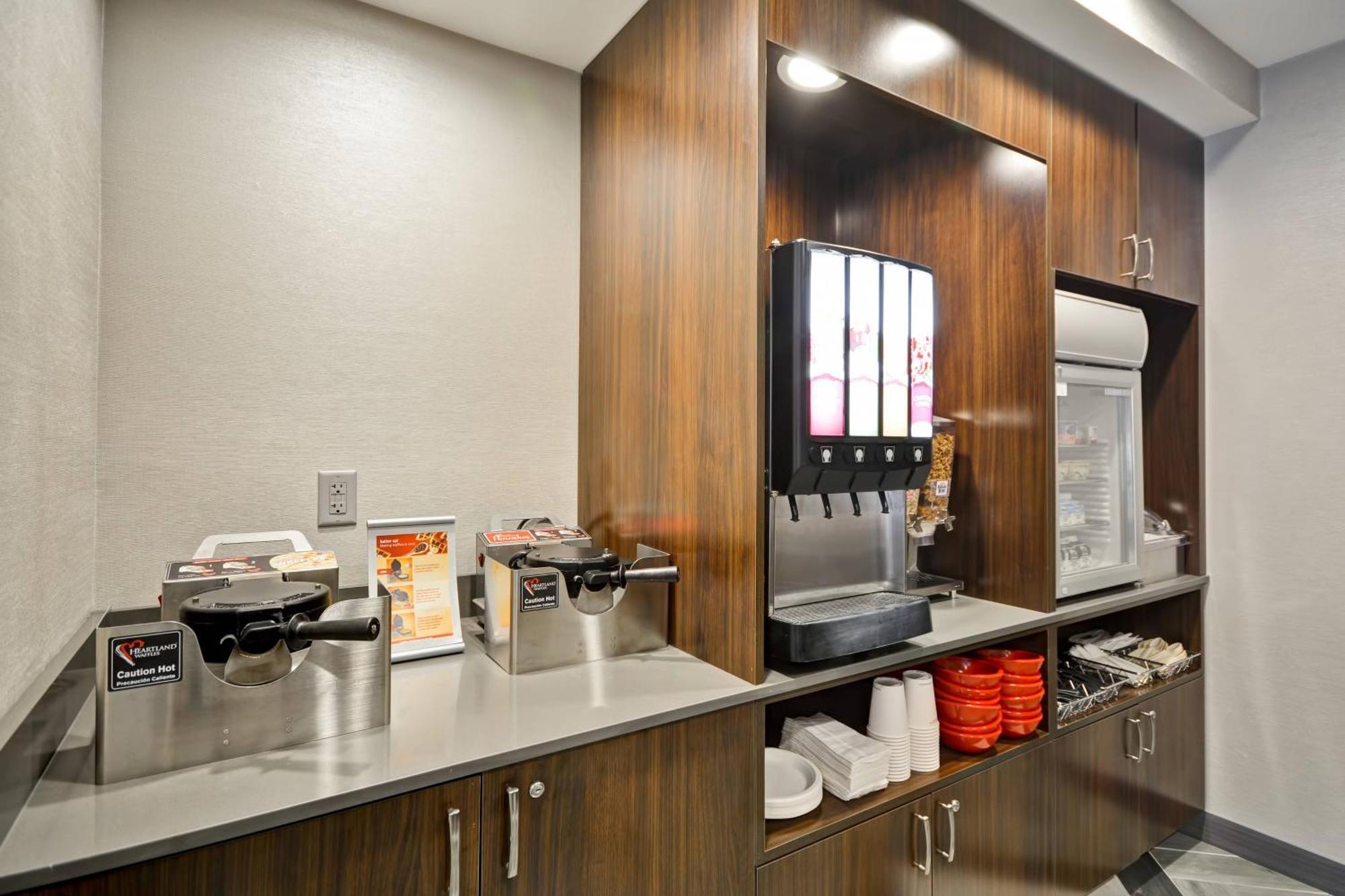 Towneplace Suites By Marriott Dover Rockaway Екстериор снимка